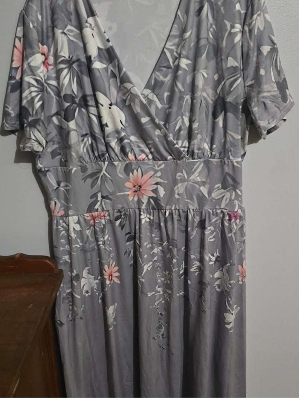 Farm Rio Floral Grey Wrap Midi Dress with Pink Accents XL read